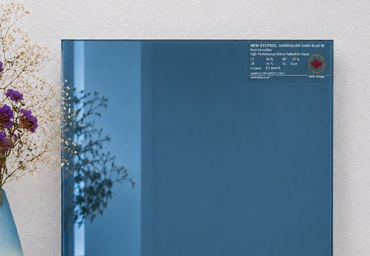 солнцезащитное стекло Stopsol Supersilver Dark Blue